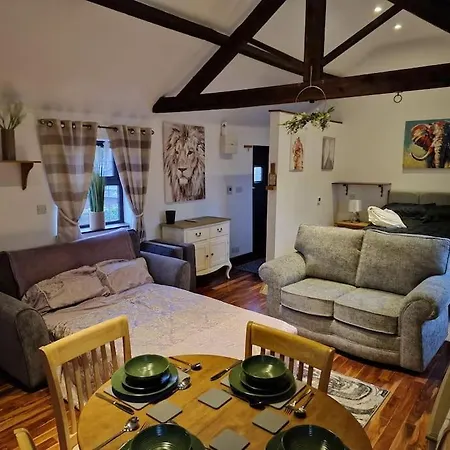 Joiners Arms - Studio Apartments Market Drayton Esterno foto