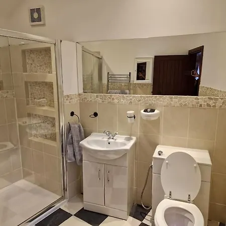 Joiners Arms - Studio Apartments Market Drayton Esterno foto