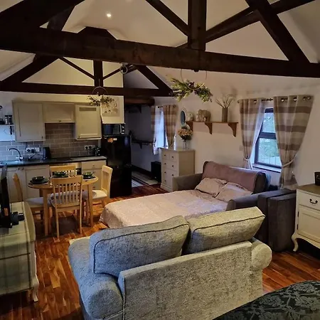 Joiners Arms - Studio Apartments Market Drayton Esterno foto