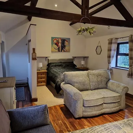 Joiners Arms - Studio Apartments Market Drayton Esterno foto