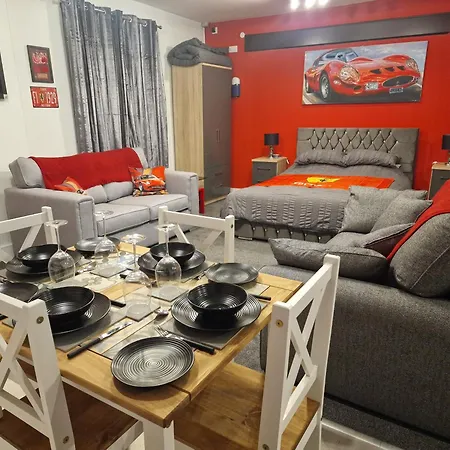Joiners Arms - Studio Apartments Market Drayton Esterno foto